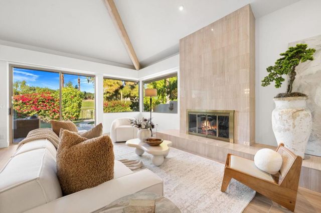 47 N Kavenish Drive, Rancho Mirage, CA 92270