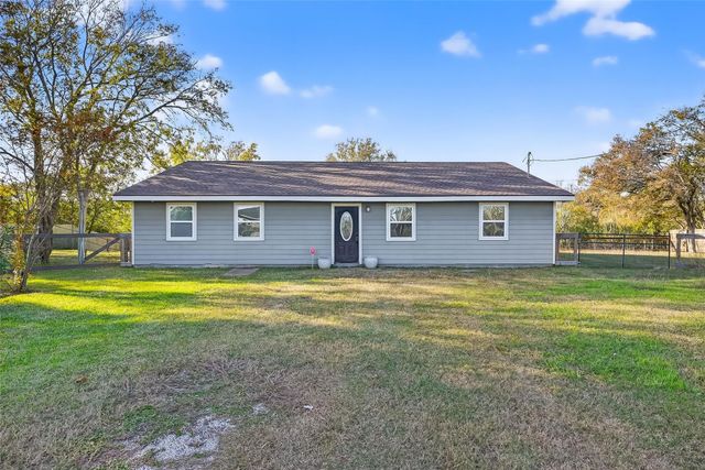 1910 Duncan Drive, Oyster Creek, TX 77541