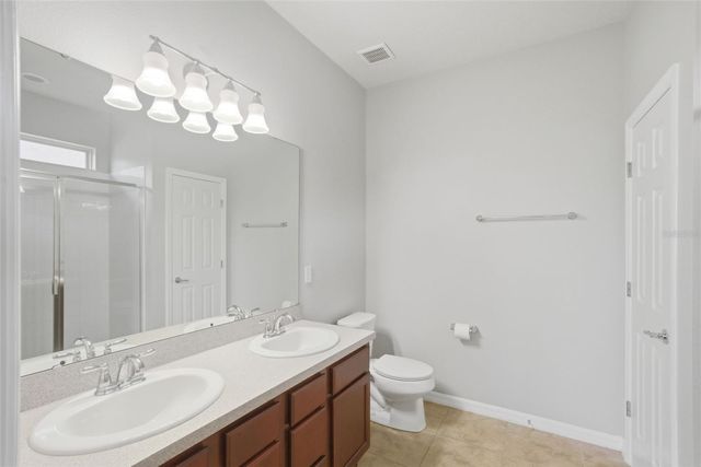 2772 MEAD AVENUE, St Cloud, FL 34771