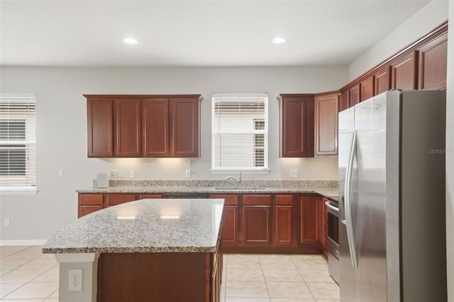 2772 MEAD AVENUE, St Cloud, FL 34771