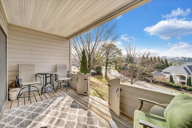 4910 Hunting Hills CIR, Roanoke, VA 24018