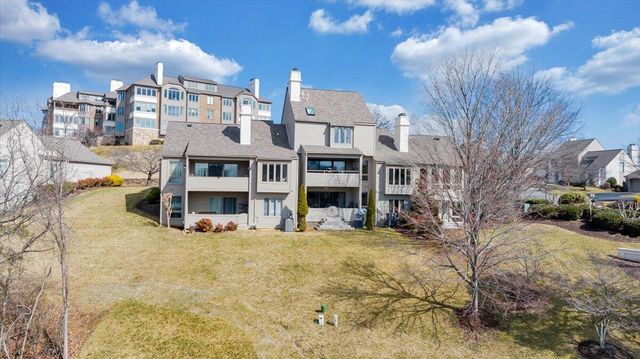 4910 Hunting Hills CIR, Roanoke, VA 24018