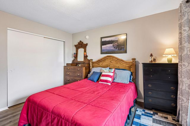 3412 Oak Ridge Road 308, Hopkins, MN 55305
