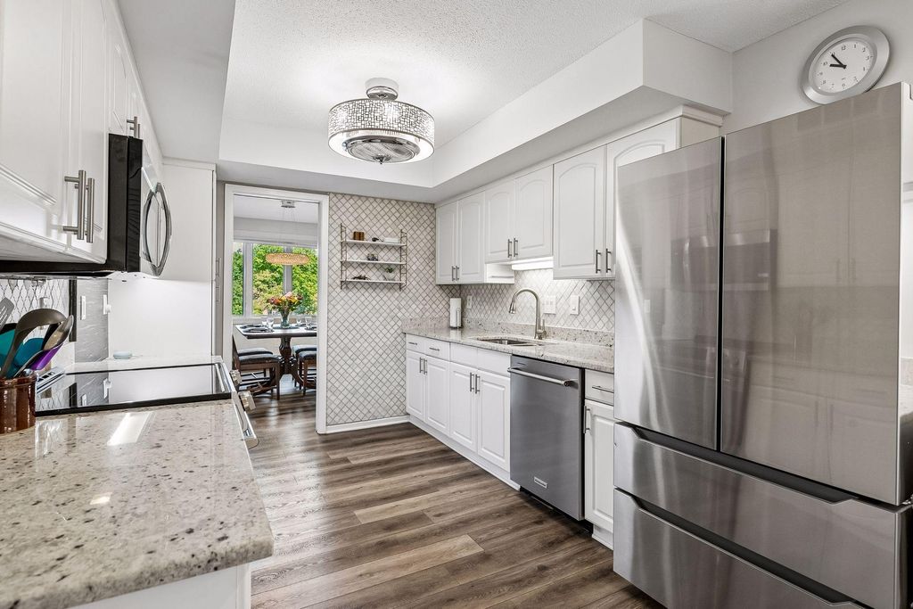 3412 Oak Ridge Road 308, Hopkins, MN 55305 — photo 2
