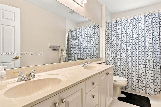 15650 NW 12th Ct, Pembroke Pines, FL 33028