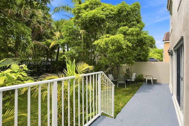 15650 NW 12th Ct, Pembroke Pines, FL 33028