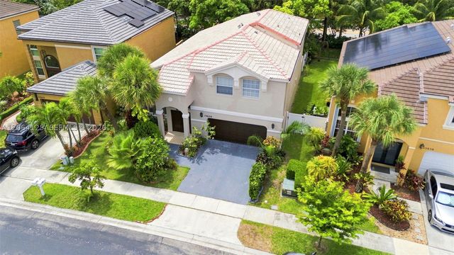 15650 NW 12th Ct, Pembroke Pines, FL 33028