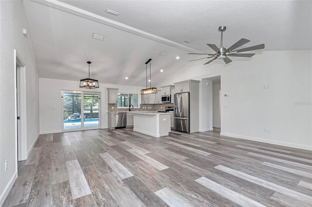 18471 SW 66 LOOP, Dunnellon, FL 34432