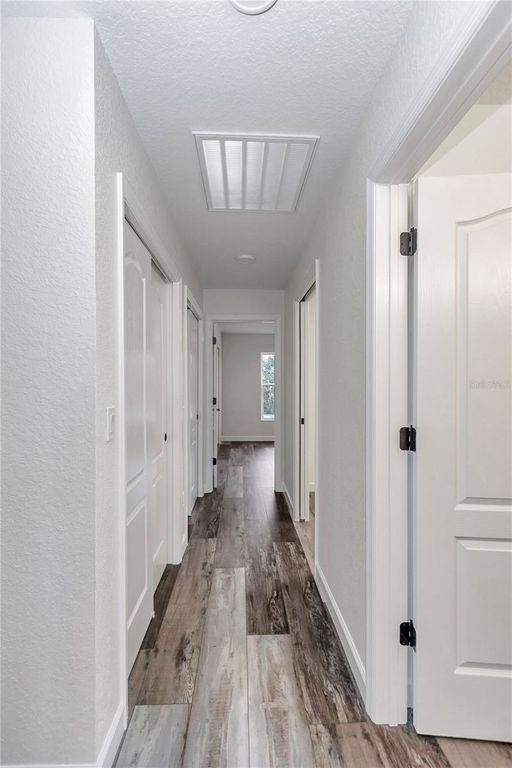 Image 28 of property listing at 18471 SW 66 LOOP, Dunnellon, FL 34432