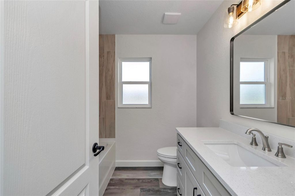 Image 30 of property listing at 18471 SW 66 LOOP, Dunnellon, FL 34432