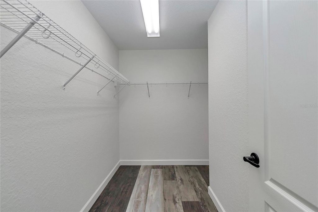 Image 41 of property listing at 18471 SW 66 LOOP, Dunnellon, FL 34432