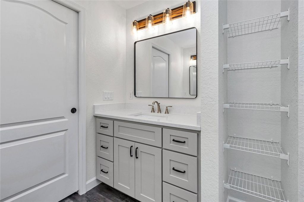 Image 45 of property listing at 18471 SW 66 LOOP, Dunnellon, FL 34432