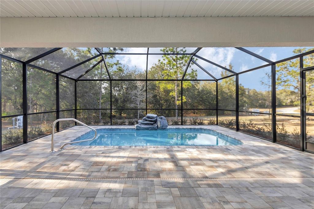 Image 47 of property listing at 18471 SW 66 LOOP, Dunnellon, FL 34432