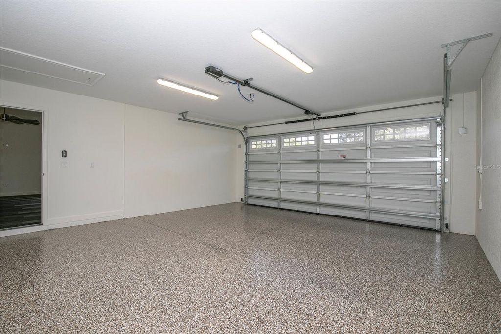 Image 55 of property listing at 18471 SW 66 LOOP, Dunnellon, FL 34432