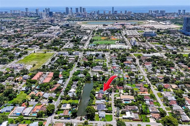 216 SW 6th St 216, Hallandale Beach, FL 33009