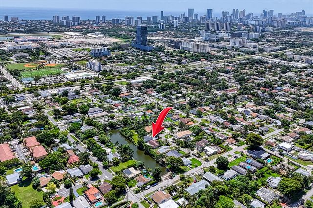216 SW 6th St 216, Hallandale Beach, FL 33009