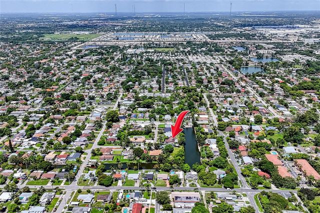 216 SW 6th St 216, Hallandale Beach, FL 33009