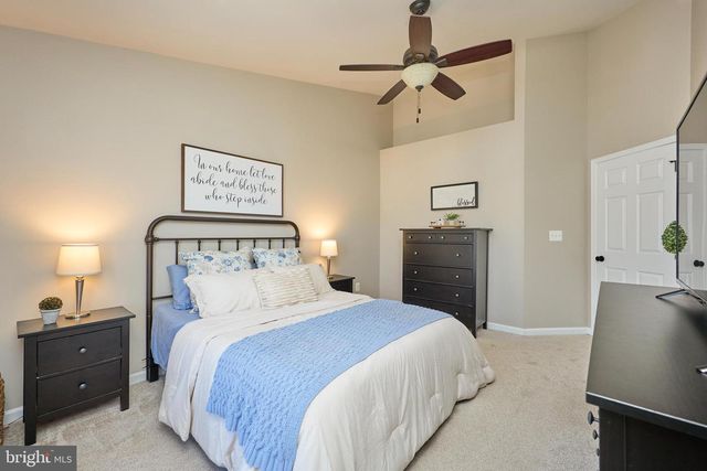 42820 PAMPLIN TER, Chantilly, VA 20152