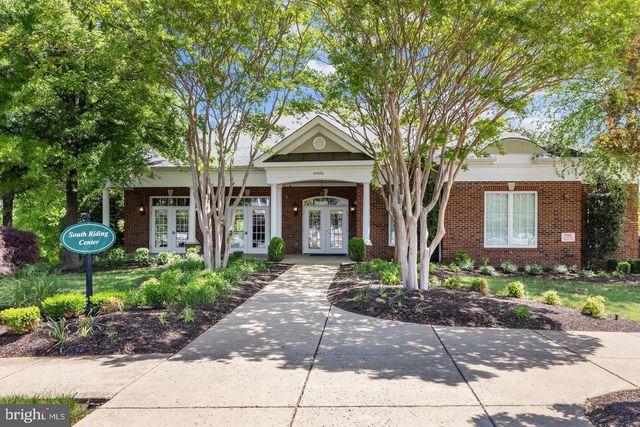 42820 PAMPLIN TER, Chantilly, VA 20152