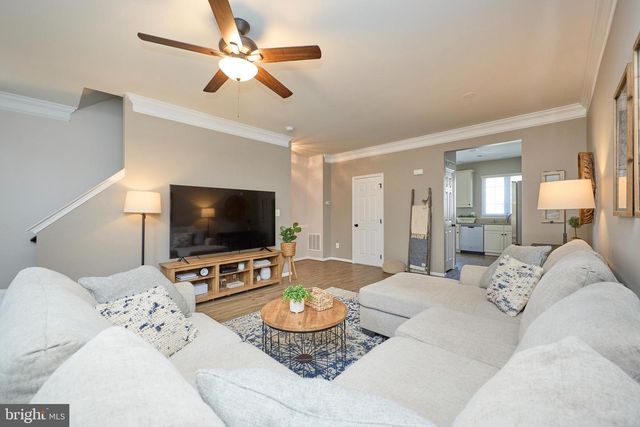 42820 PAMPLIN TER, Chantilly, VA 20152