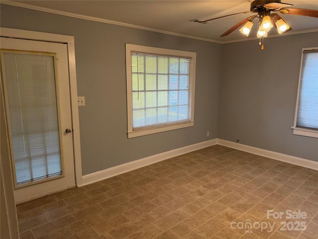 2505 Moreland Street, Charlotte, NC 28208