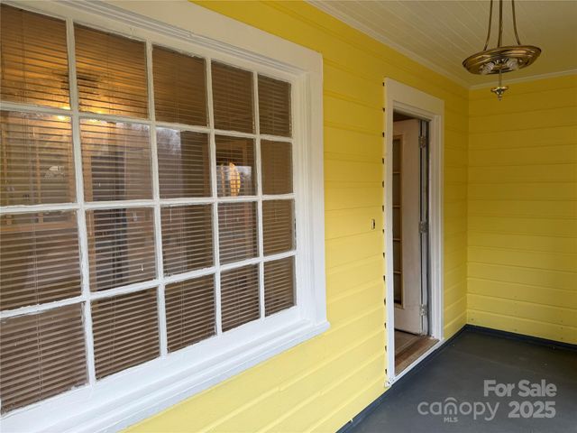 2505 Moreland Street, Charlotte, NC 28208