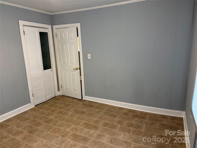 2505 Moreland Street, Charlotte, NC 28208