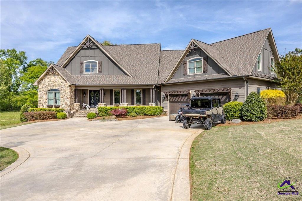 176 Peninsula Avenue, Macon, GA 31220