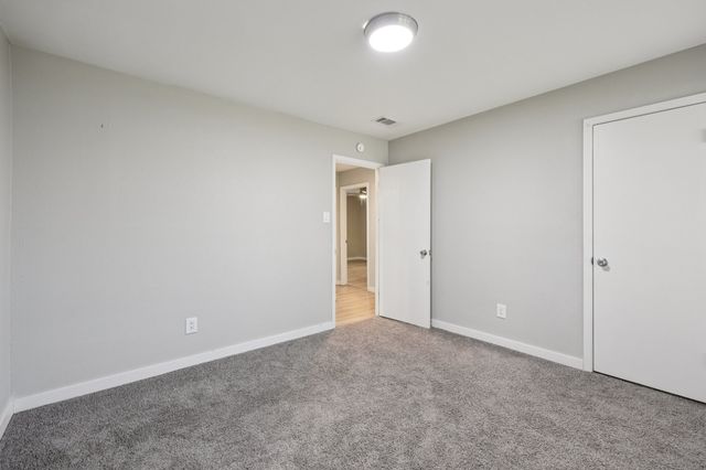 6809 Rustic Drive, Forest Hill, TX 76140