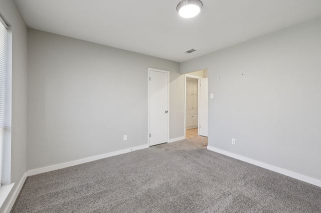 6809 Rustic Drive, Forest Hill, TX 76140