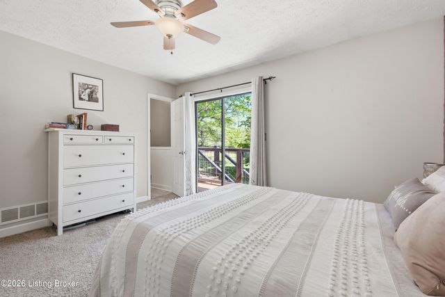 5709 Renada Dr, Crestwood, KY 40014