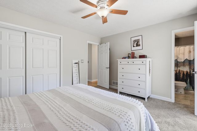 5709 Renada Dr, Crestwood, KY 40014