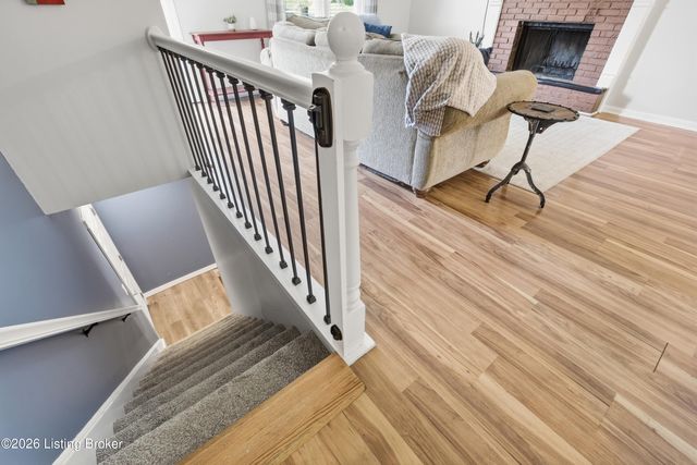 5709 Renada Dr, Crestwood, KY 40014