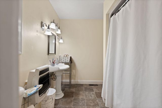 987 State Hwy 413, Baxter, KY 40806