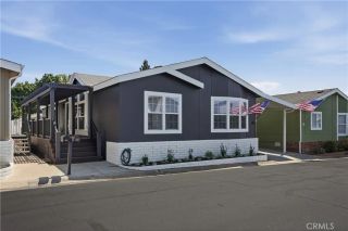 23301 Ridge Route 35, Laguna Hills, CA 92653
