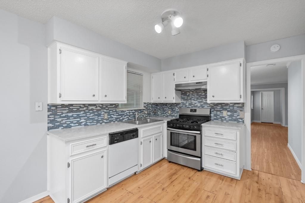 11811 Argonne Forest TRL A, Austin, TX 78759