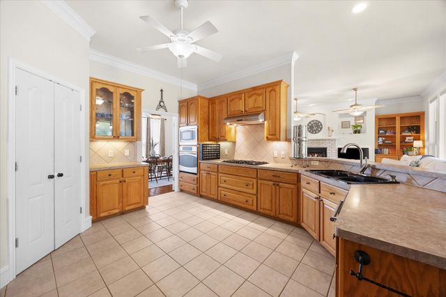 4069 Tracy Lane, Greenville, TX 75402