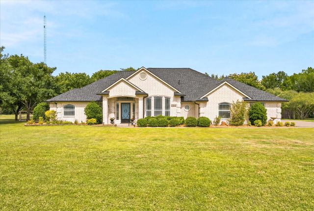 4069 Tracy Lane, Greenville, TX 75402