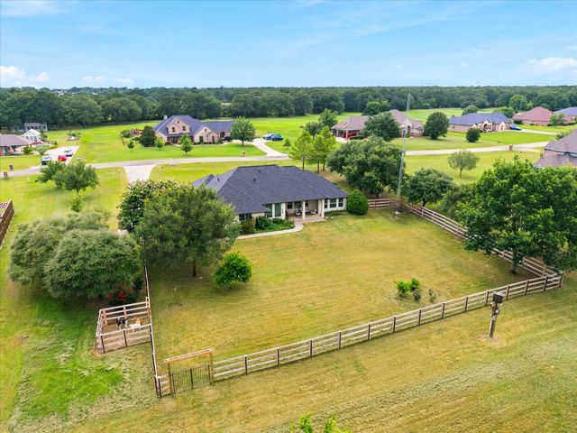 4069 Tracy Lane, Greenville, TX 75402