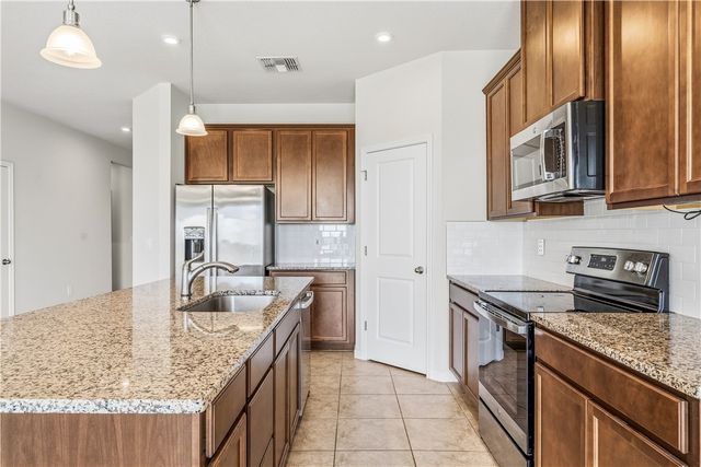 6640 Canterbridge Drive, Vero Beach, FL 32967
