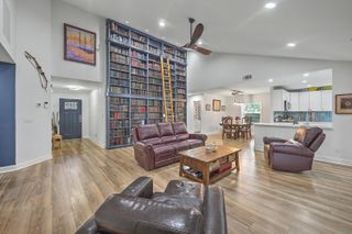 1756 W Sandcroft Drive, Charleston, SC 29407