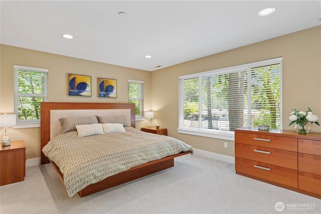 13430 Patriot Way SE, Renton, WA 98059