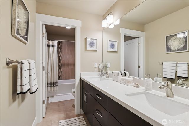 13430 Patriot Way SE, Renton, WA 98059