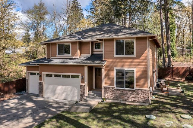 13430 Patriot Way SE, Renton, WA 98059