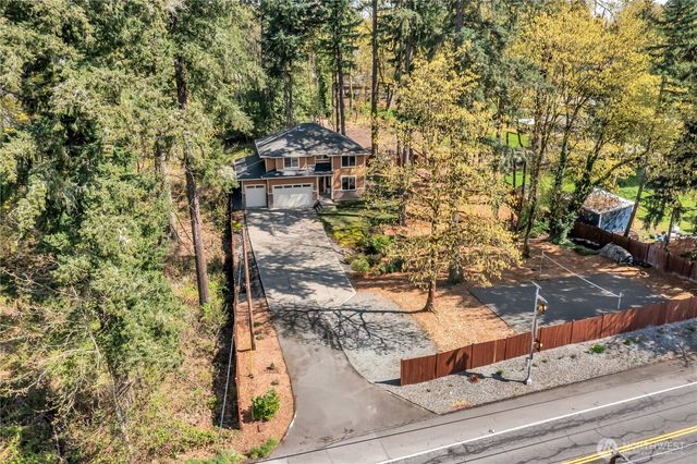 13430 Patriot Way SE, Renton, WA 98059