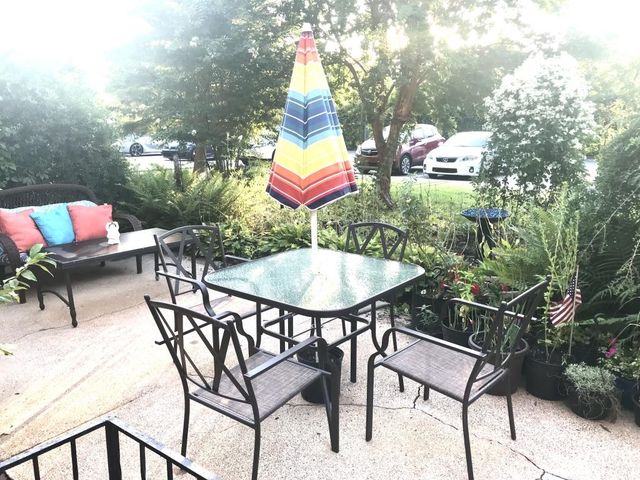 3001 Walnut Grove Rd Apt 4, Memphis, TN 38111