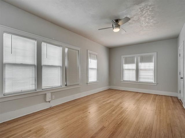 505 N Park Place, Guthrie, OK 73044