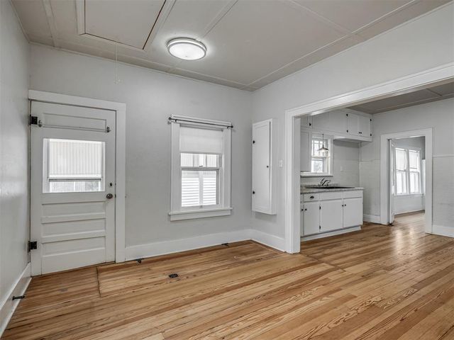 505 N Park Place, Guthrie, OK 73044
