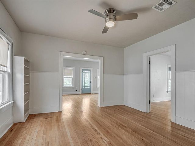 505 N Park Place, Guthrie, OK 73044
