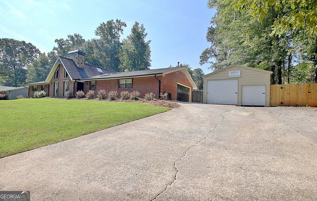 515 Golf View Drive, Peachtree City, GA 30269